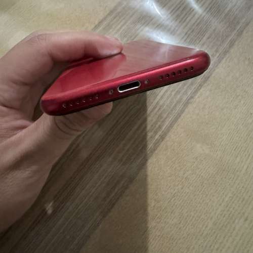 iPhone SE (第二代) 128GB 紅色