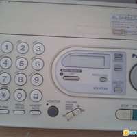 傳真機+電話 Fax Machine 電話(好),傳真機(壞,落唔到紙))