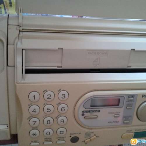 傳真機+電話 Fax Machine 電話(好),傳真機(壞,落唔到紙))