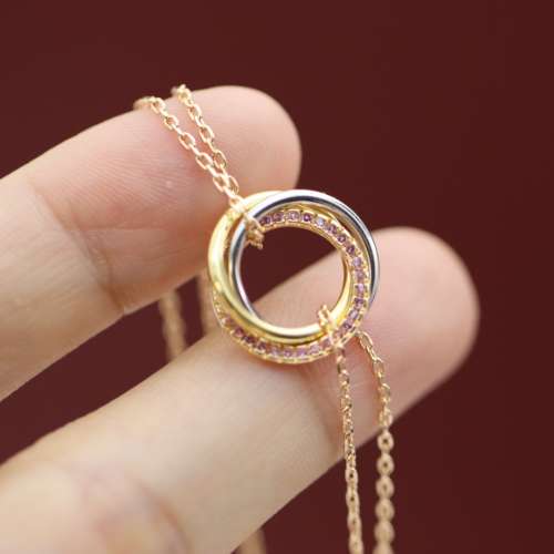 Cartier 卡地亚trinity系列三色金粉钻三环手链