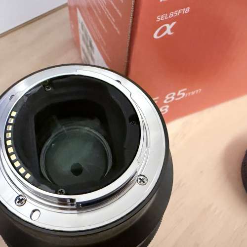 Sony FE 85mm F1.8