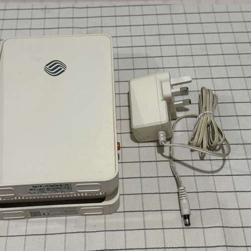 95% 新 CMHK One Gateway Smart Router