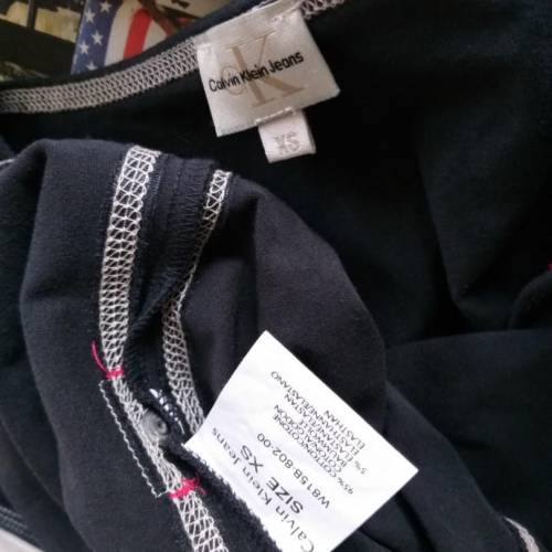 Calvin Klein  女裝修身Tee Tshirts Size:XS