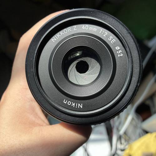nikon z 40mm f2 SE