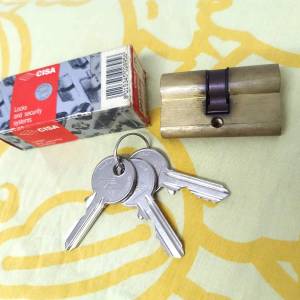 CISA全新門鎖--鎖心--鎖芯--正常--開關順暢--港鐵上水站(上水火車站)交收--可本港平...