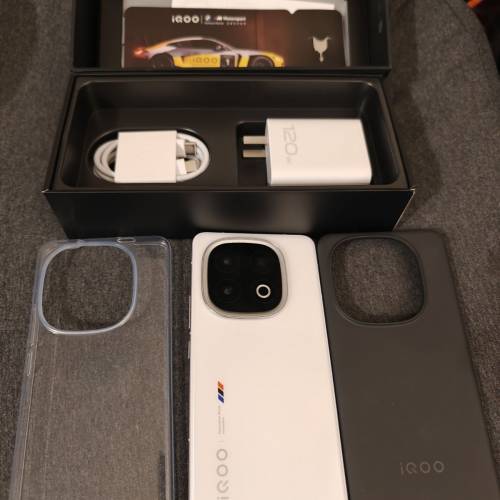 99%新 Iqoo 13傳奇版，16+512 (只用了20日) not vivo, oppo