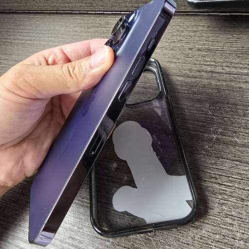 iPhone 14pro 512gb,港行雙卡、電池健康度100，極新，有套有貼，所有功能正常！！！