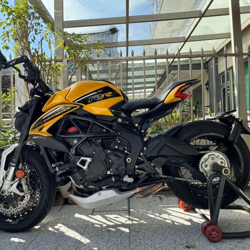 【絕版珍品｜移動藝術】MV Agusta Dragster 800 RGC SCARABEO - 鋼絲輪圈終極版