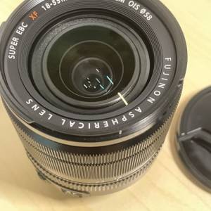 - Fujinon lens XF 18-55mm F2.8 - 4 R LM OIS