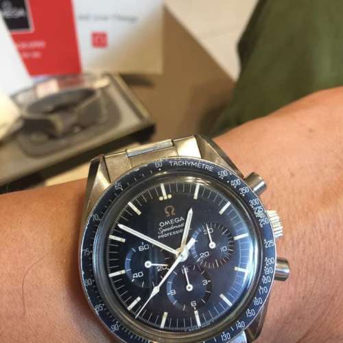 Omega speedmaster 145022-68ST transitional