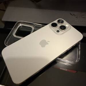 iPhone 15 pro max 256gb 鈦色