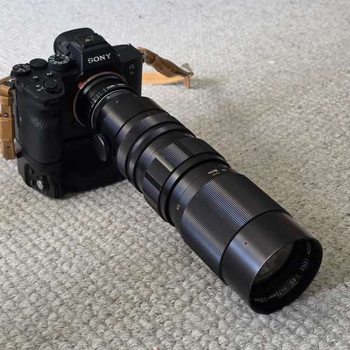 Yashinon-R 75-230mm f4.5, m42 mount, 日本製造，全金屬鏡身，做工優良，新淨，鏡...