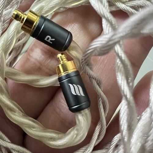 個人閒置effect audio cadmus 4.4插頭跟mmcx和pe插針耳機升級線