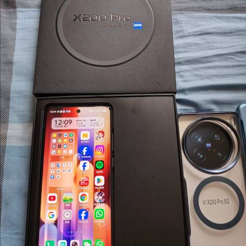 vivo  x200 pro 國行 99%新（ 籃色超靚仔）