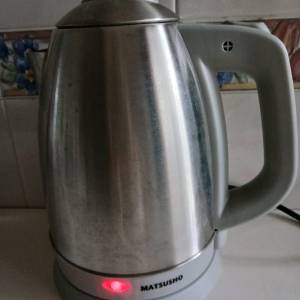 MATSUSHO 松井 - 無線電水壺 Cordless kettle 1.8L
