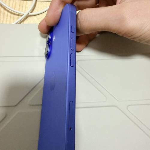 iphone16 藍色 128G