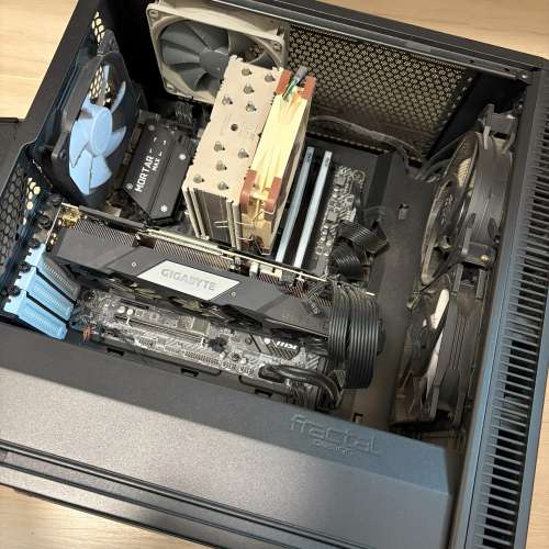 即插即用2070Super+3700X 靚機箱Fractal Design Define Mini C