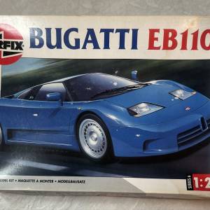 1:24 AIRFIX BUGATTI EB110