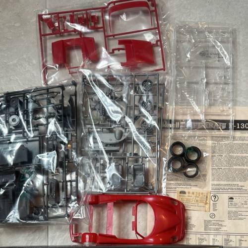 1:24 REVELL FERRARI F50