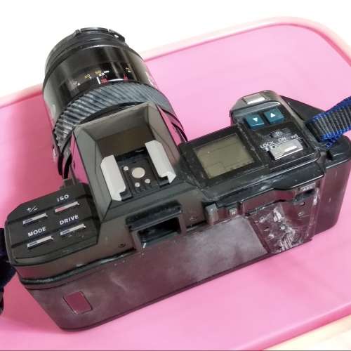 Minolta 7000 with Minolta AF 35-105/3.5-4.5 & Hoya 55mm Skylight (1B) Filter, ...