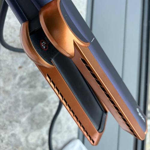 Dyson Airstrait 二合一吹風直髮器 用於少5次，$1850