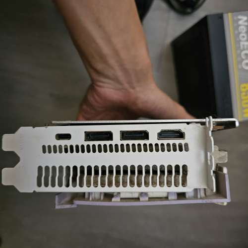 盈通 櫻瞳花嫁 6800xt