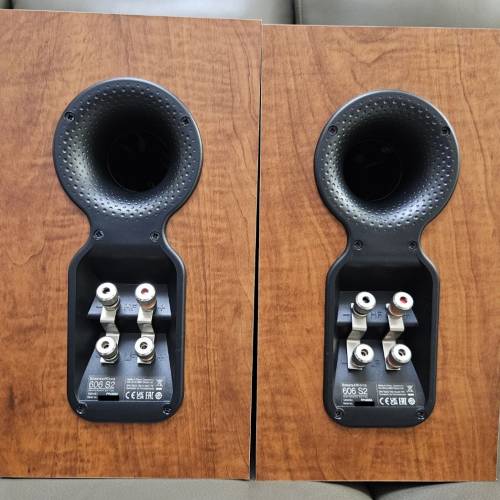 B&W 606 S2 Anniversary
