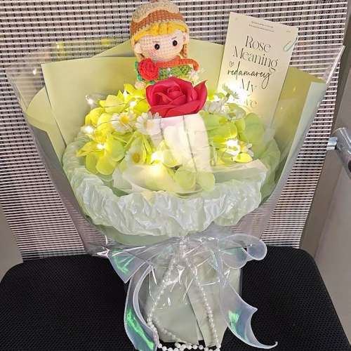 睇下文‼️接急單·獨家原創 鉤針小王子與玫瑰公仔花束 小王子畢業花束‼️ the li...