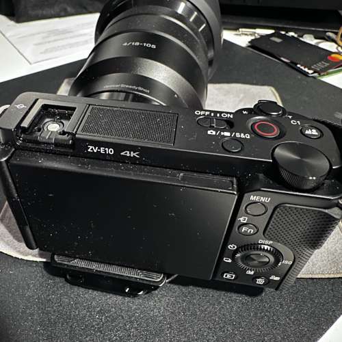 極新 Sony ZV-E10 4K, Sony E 18-105mm F4, Sony ECM-W2BT Mic