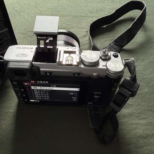富士相機一套 fujifilm x-e2 連 fujinon 23mm f2.0