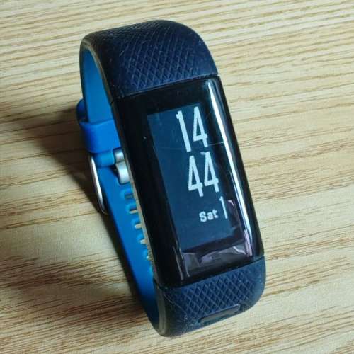 Garmin vivosmart HR+