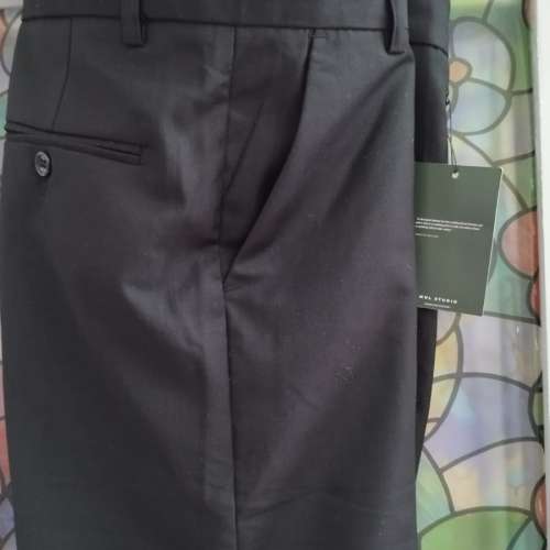 全新MNL男裝中碼西褲 New male pants bottom trousers