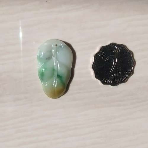 正品A货翡翠黄加绿三彩树叶吊坠