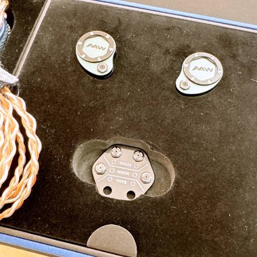 AAW HALCYON 翡翠鳥耳機