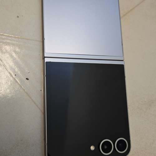 SAMSUNG Z FLIP 6 銀色 12+512全新一樣