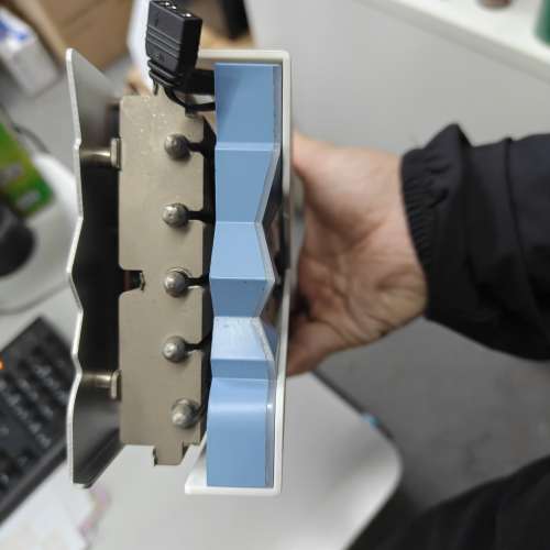 盈通  RX6800XT 16GB D6 樱瞳花嫁纪念版