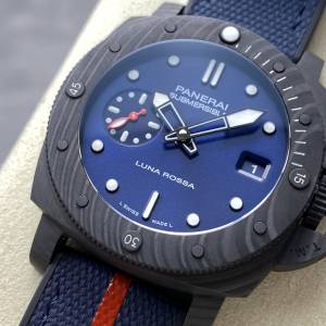 沛納海 Panerai Submersible PAM1563 42mm