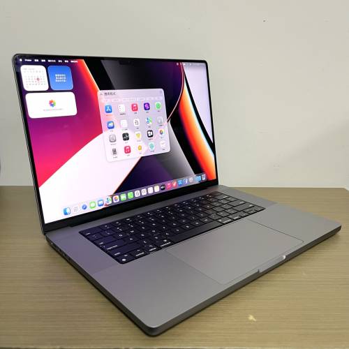 ✅M1Pro 10+16Core MacBook Pro 16Gram 512Gssd 16”吋 Liquid retina 蘋果手提筆記...