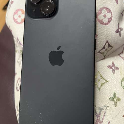 iPhone 15 256G ZA港行！2025年10月9日剛過保養