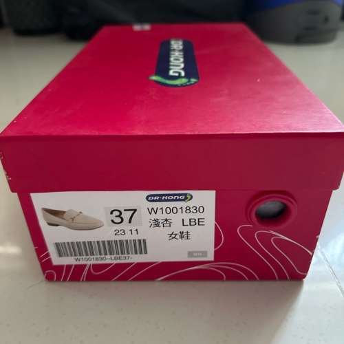 全新Dr. Kong loafer 樂福鞋