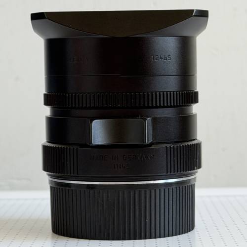 Leica Super-Elmar-M 21mm/F3.4 ASPH Lens