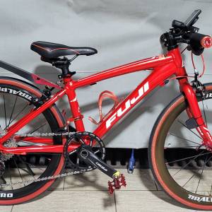 FUJI ACE 451 絕版紅色全改單車 合110cm-130cm高小朋友 已清洗傳動及加鏈油和調波，...