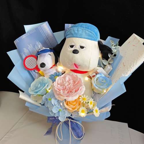 睇下文⭕️《獨家原創·專業花藝師用心製作》snoopy & olaf bouquet 史努比花束 史...