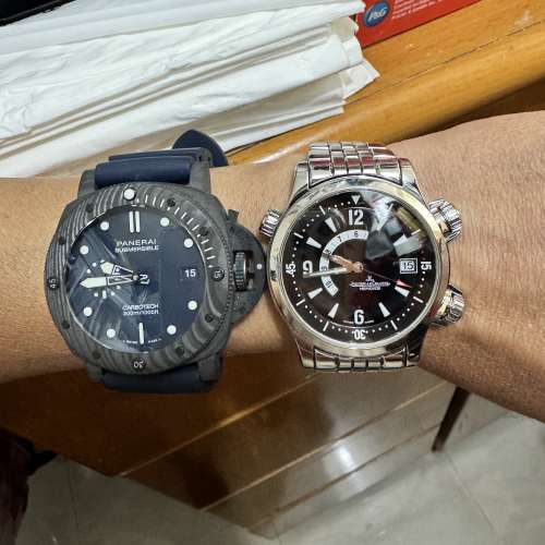 二手P仔道具表， 碳纖維殼、鈦合金底殼，運作全正常