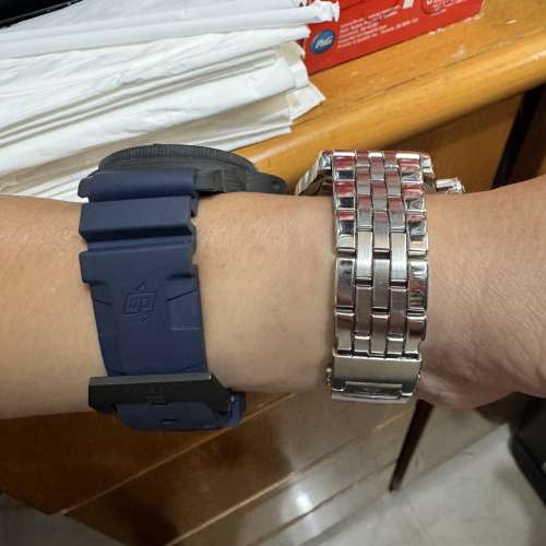 二手P仔道具表， 碳纖維殼、鈦合金底殼，運作全正常