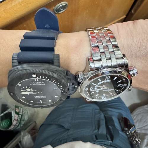 二手P仔道具表， 碳纖維殼、鈦合金底殼，運作全正常