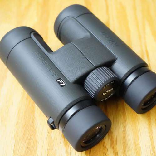 Nikon PROSTAFF P7 10x42 雙筒望遠鏡