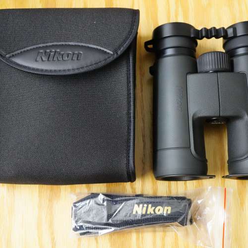 Nikon PROSTAFF P7 8x42 雙筒望遠鏡