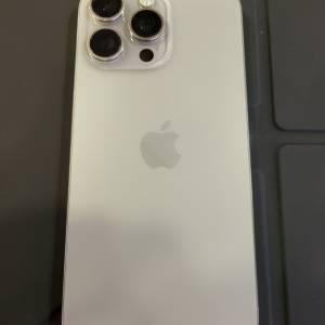 港行 iPhone 15 pro max 256GB