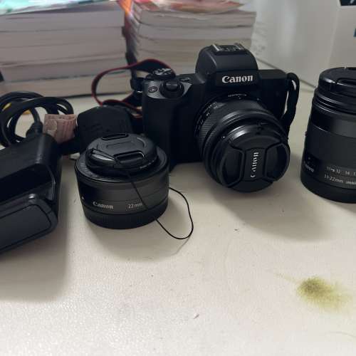 Canon M50 Mark II 二手 連11-22mm 22mm 15-45mm 3支鏡